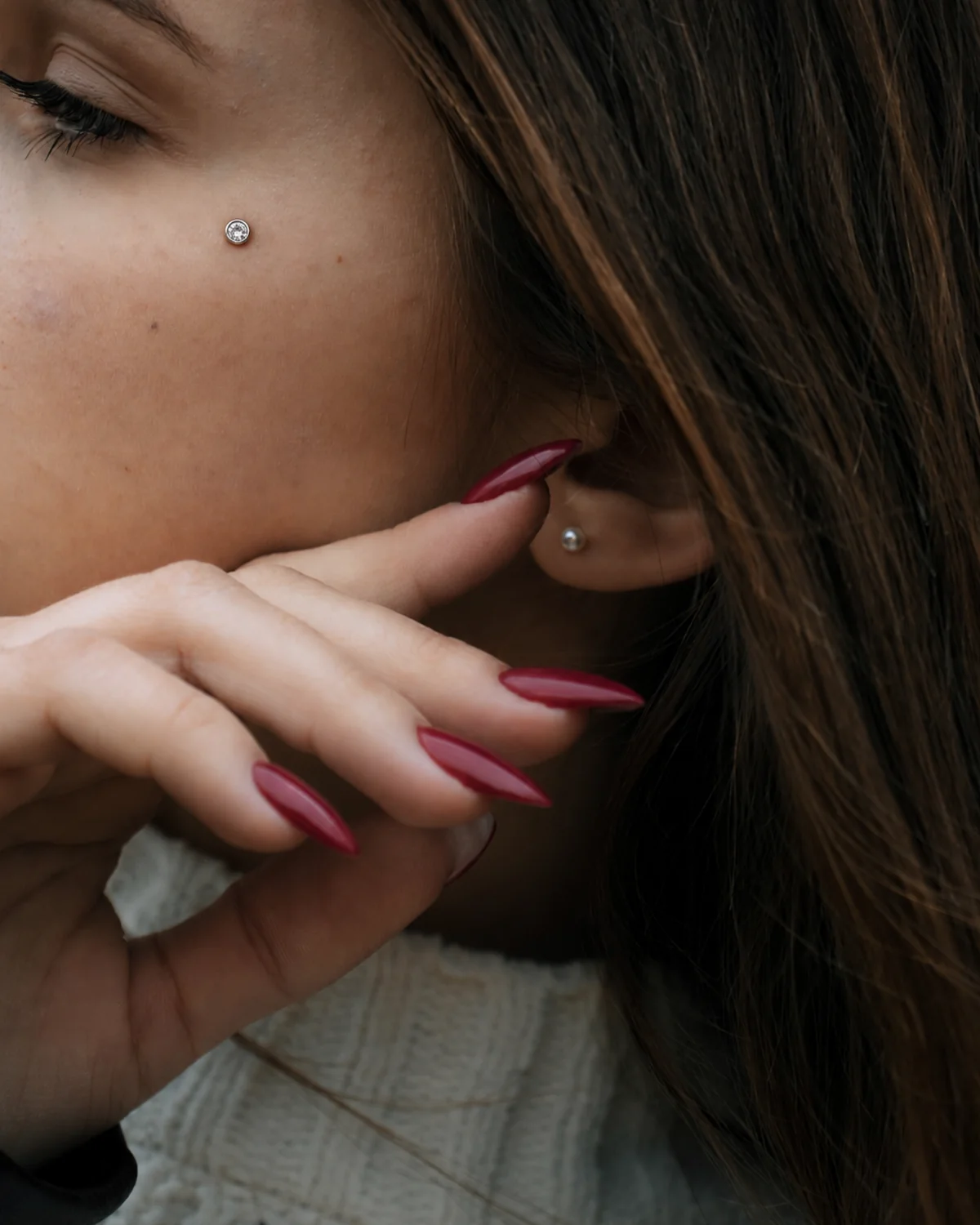 Dermal piercing hos HadberG Piercing i Holbæk