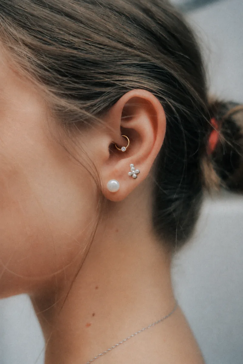 Daith migræne piercing hos HadberG Piercing